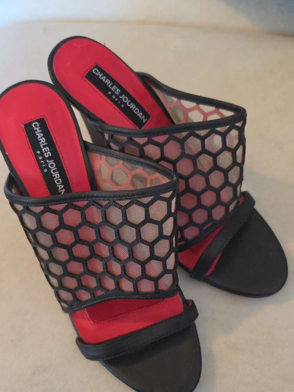 CHARLES JOURDAN Sz 9 Black Hex Mesh Slide Wedge Sandals Red Footbed NWT